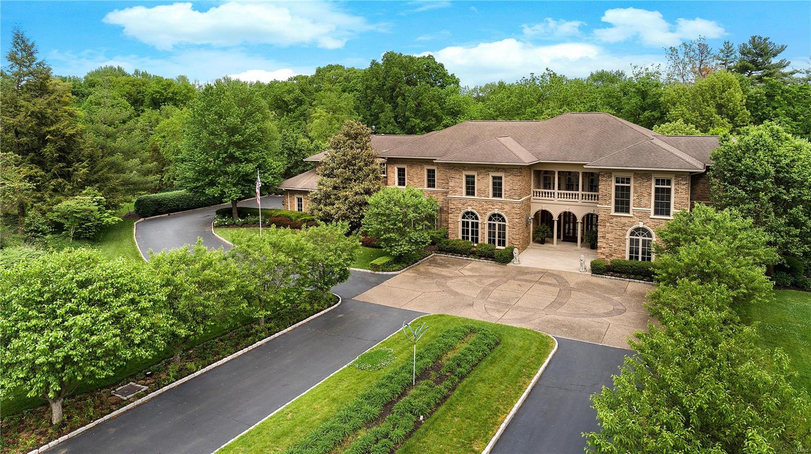 Apple Tree - Residential