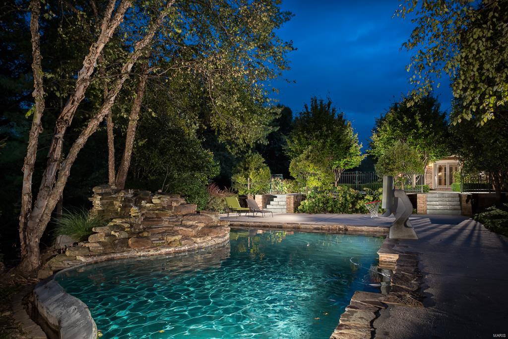 Apple Tree - Residential