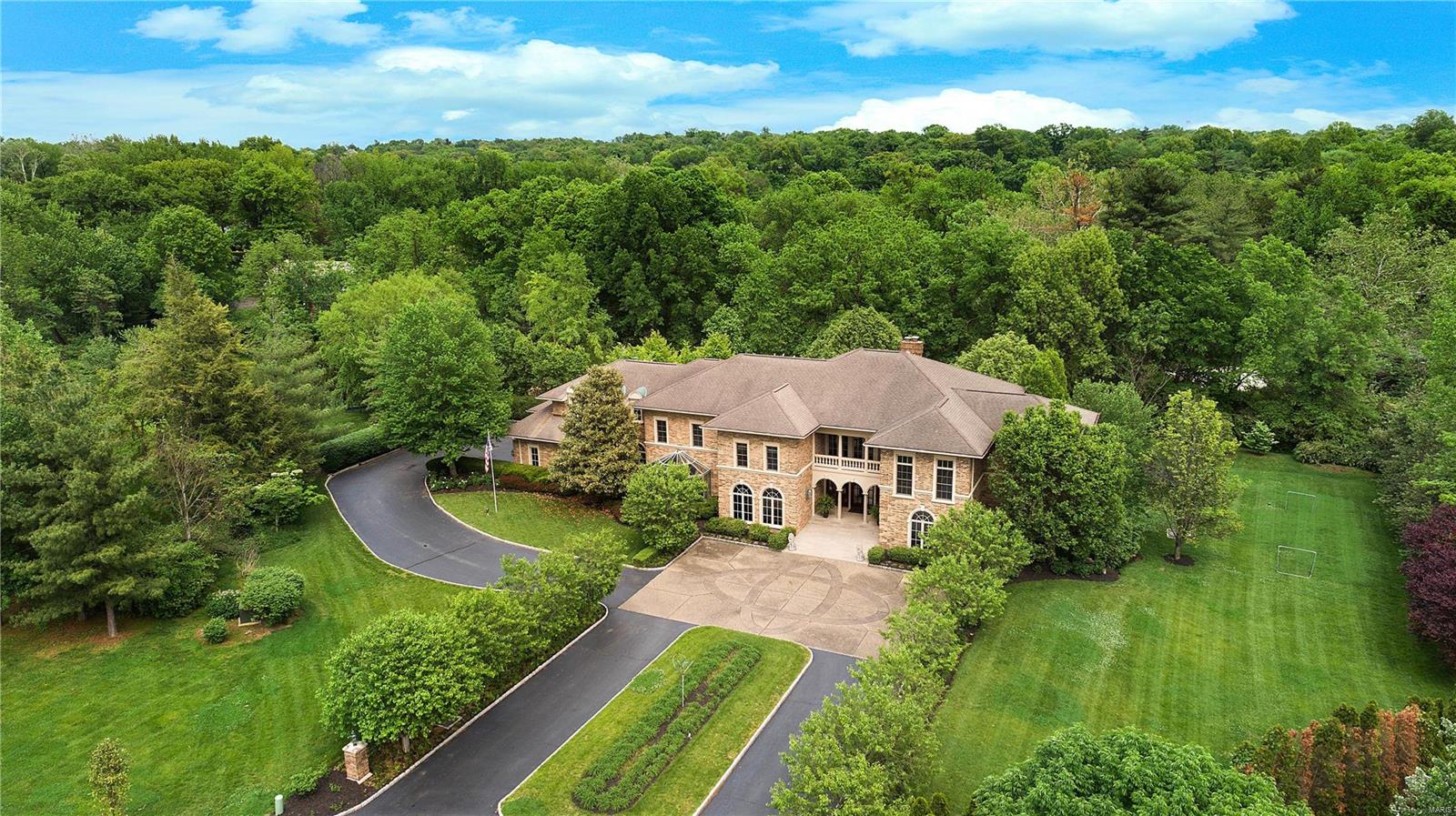 Apple Tree - Residential