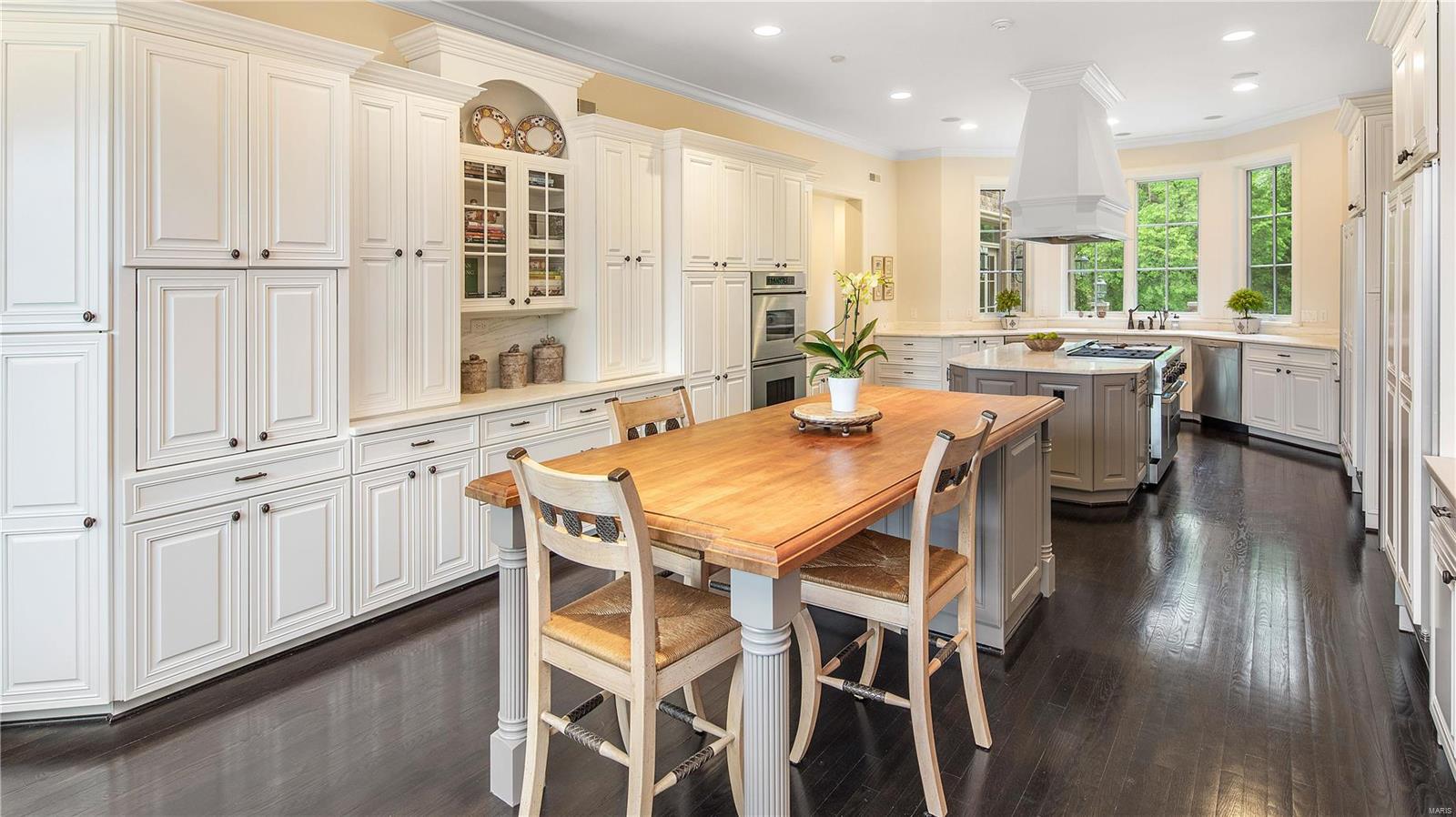 Apple Tree - Residential