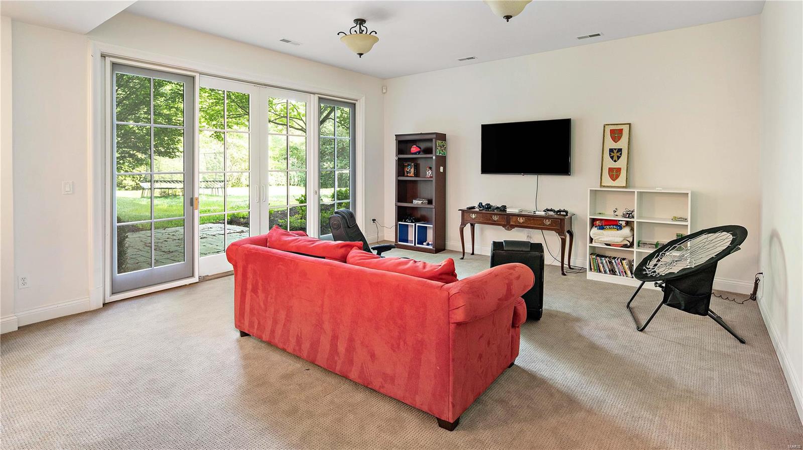 Apple Tree - Residential