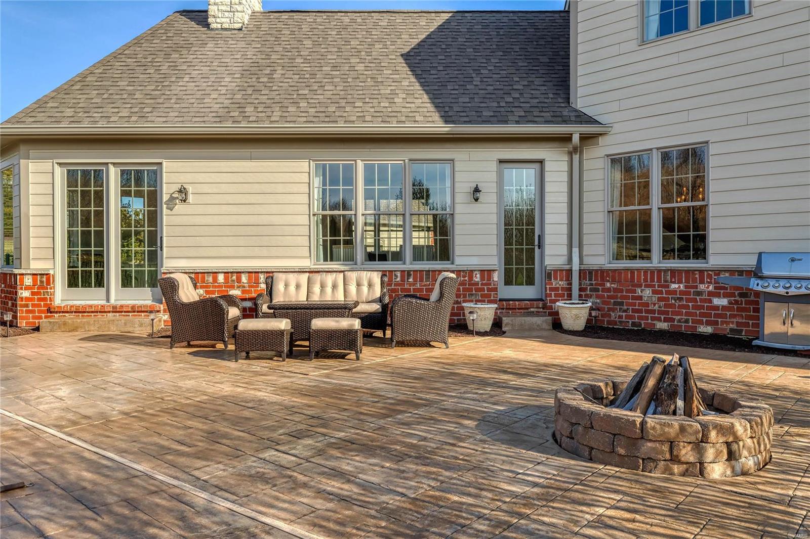 Wardenburg Farms - Residential