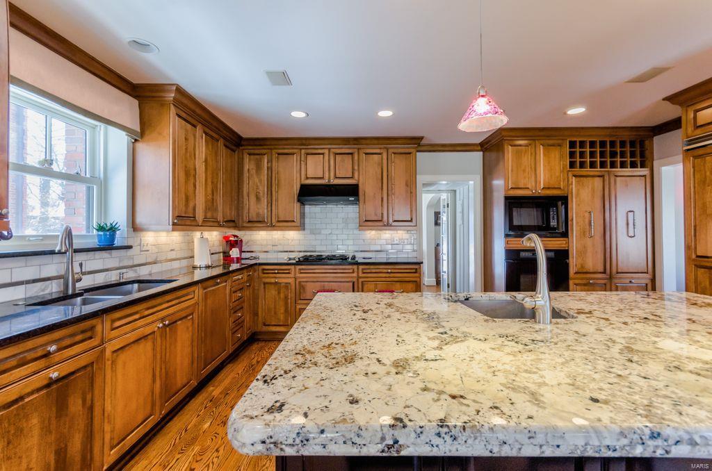 Davis Place - Residential