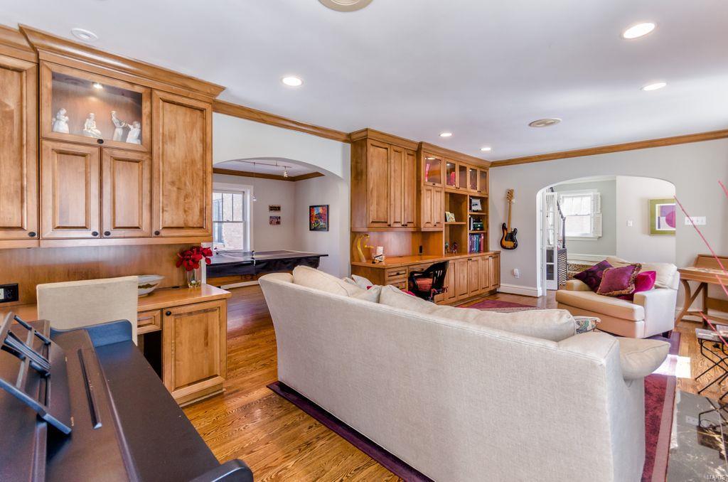 Davis Place - Residential