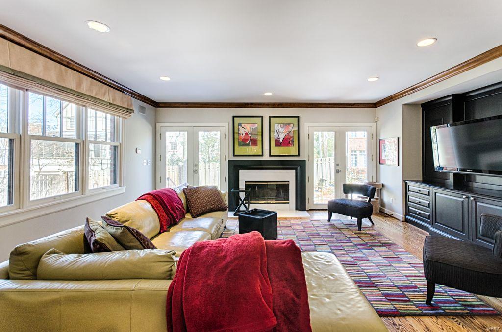 Davis Place - Residential