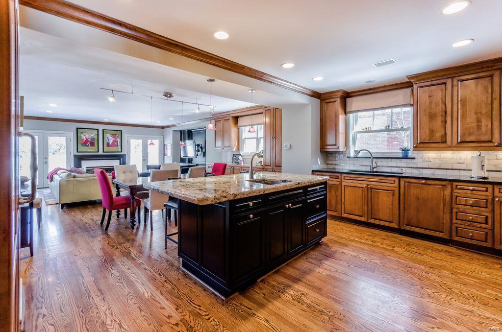 Davis Place - Residential