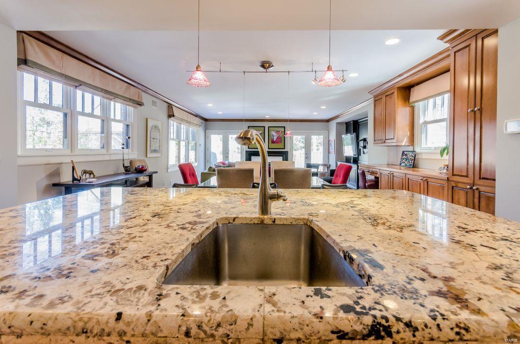 Davis Place - Residential