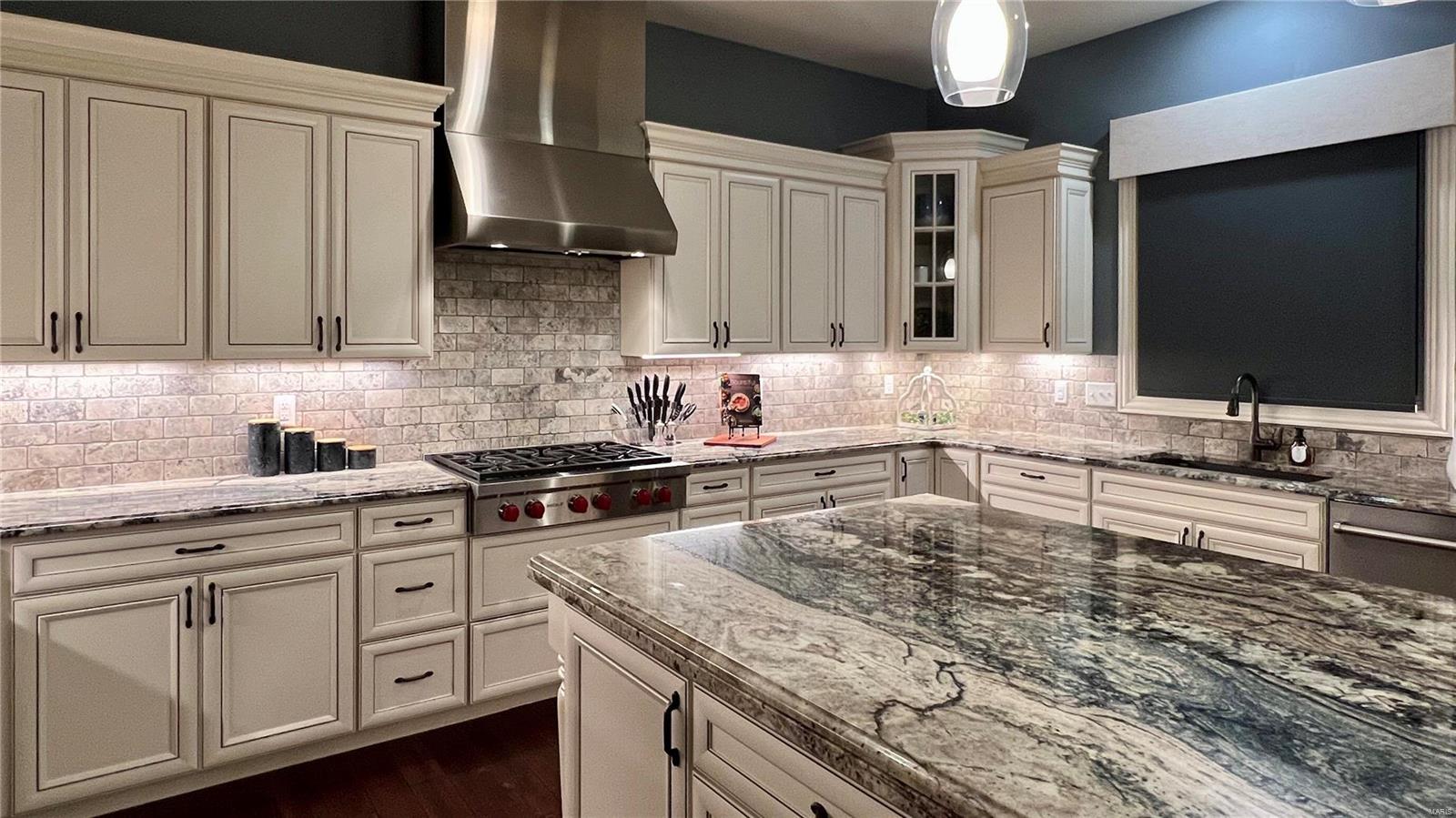 Arbors At Kehrs Mill - Residential