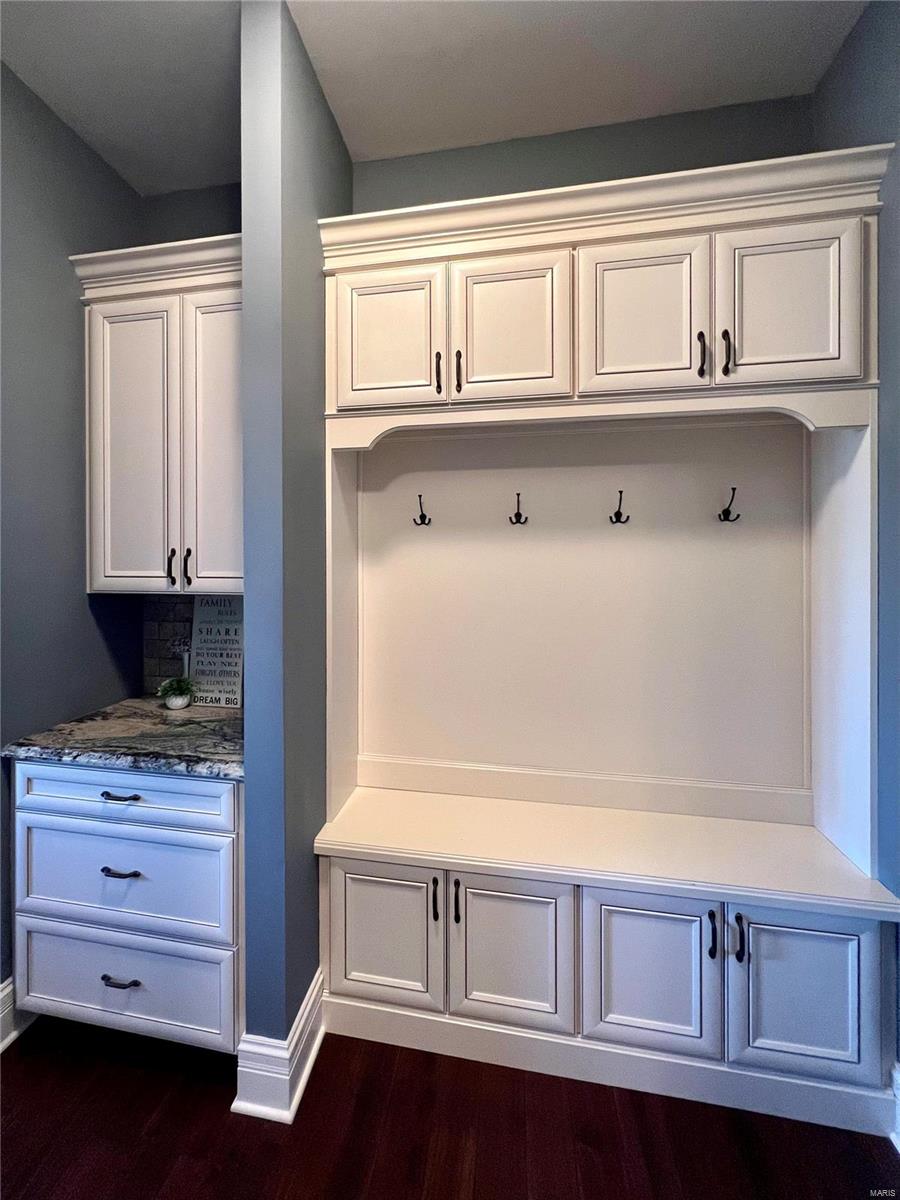 Arbors At Kehrs Mill - Residential