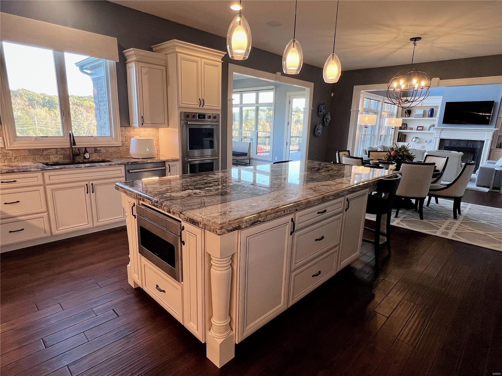 Arbors At Kehrs Mill - Residential