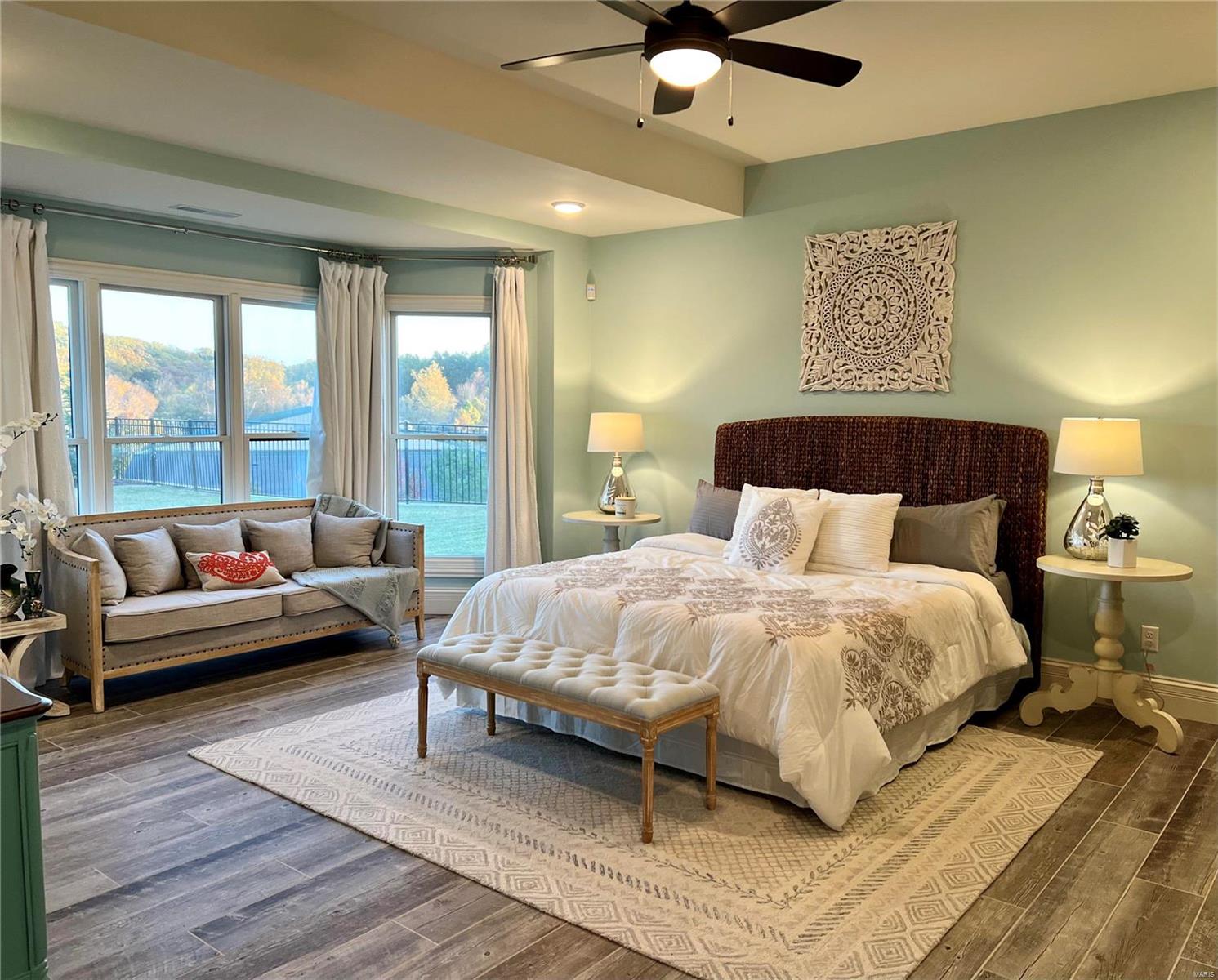 Arbors At Kehrs Mill - Residential