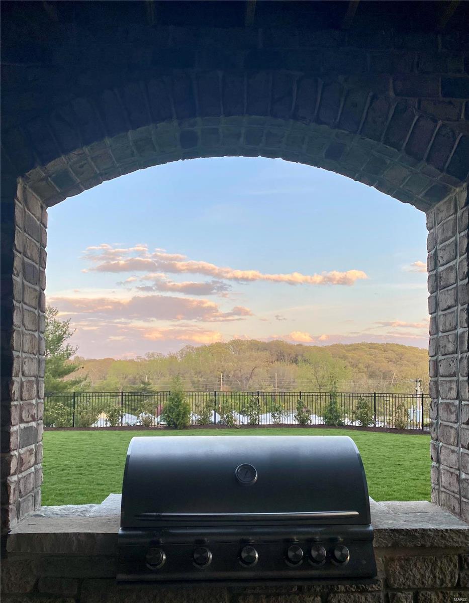 Arbors At Kehrs Mill - Residential