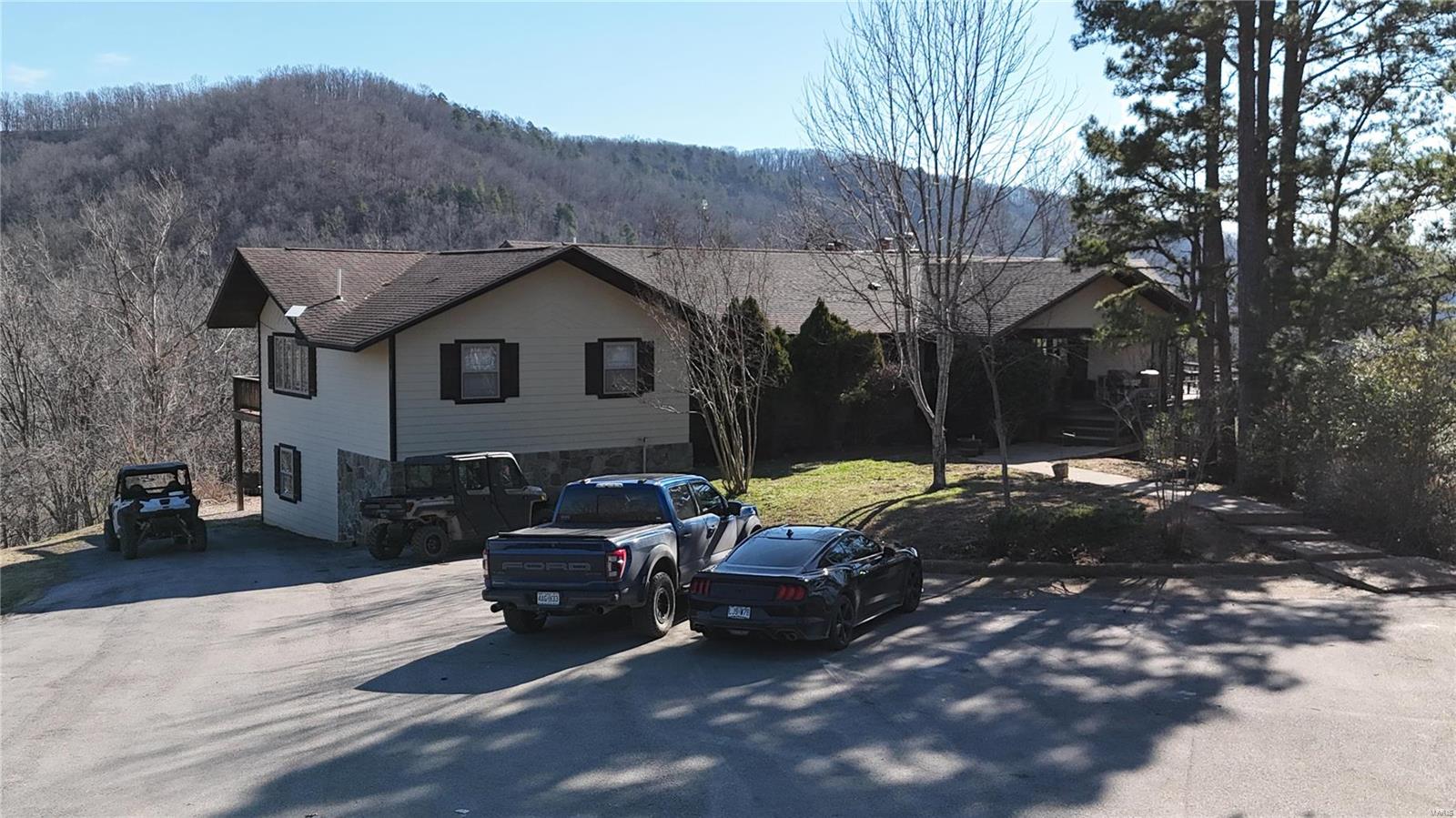 2385 Brown Road