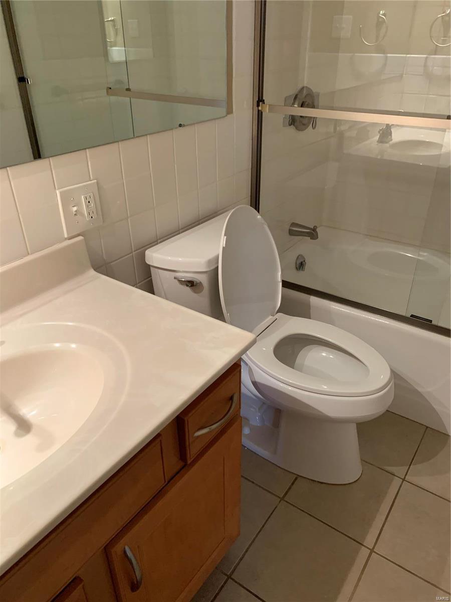 Hanley Towers Apts Condo - Residential Lease