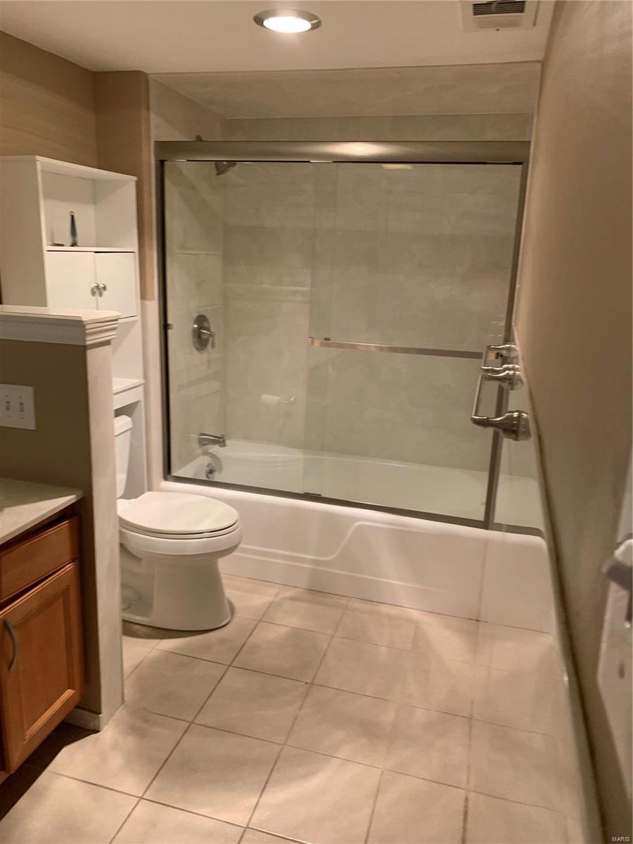 Hanley Towers Apts Condo - Residential Lease