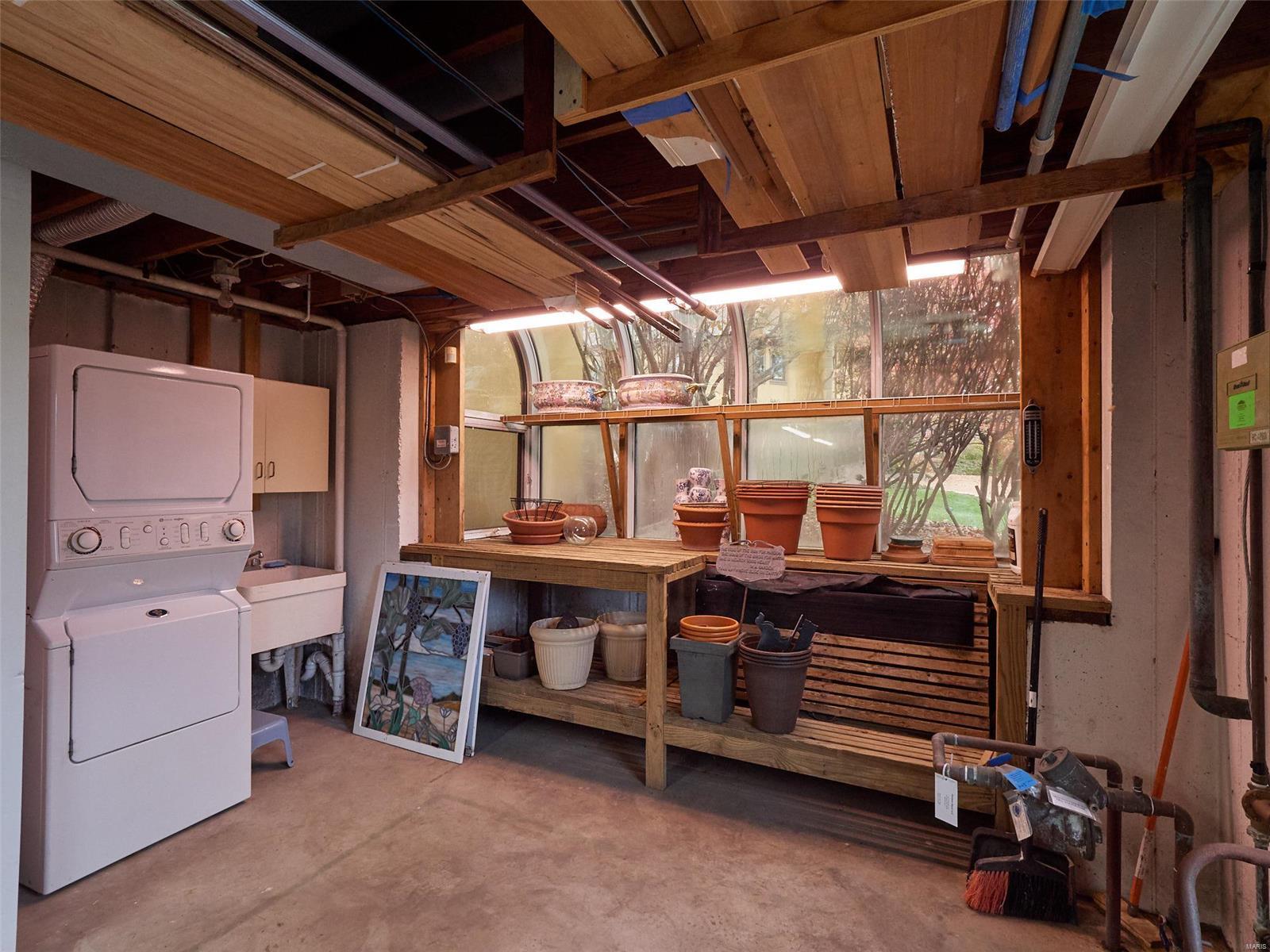 Warson Acres - Residential