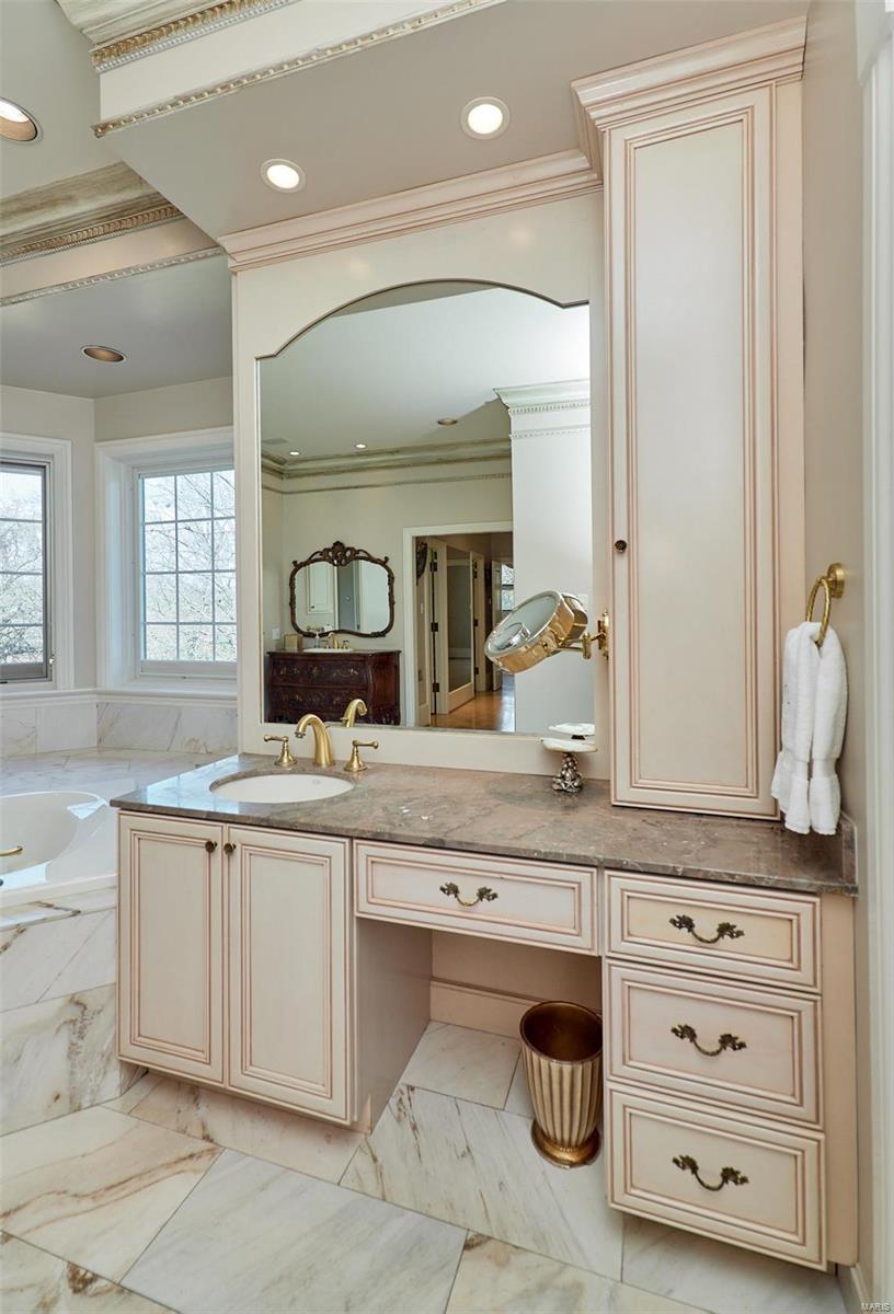 Warson Acres - Residential