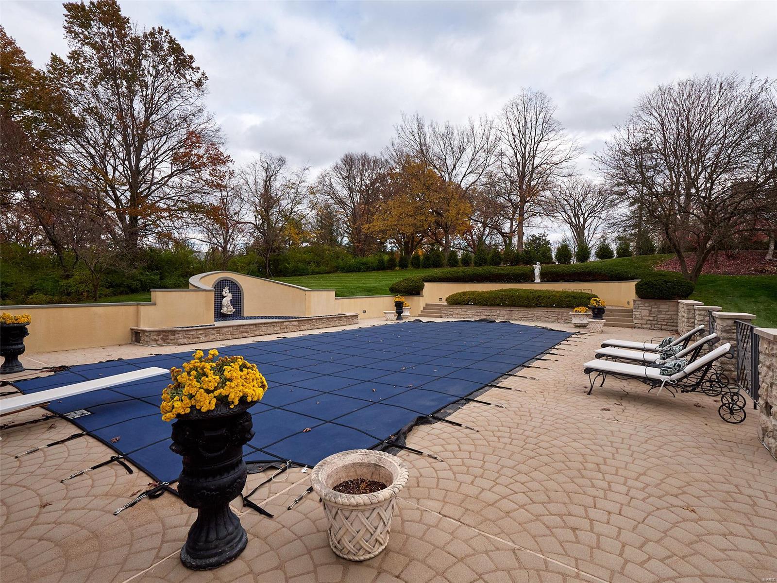 Warson Acres - Residential