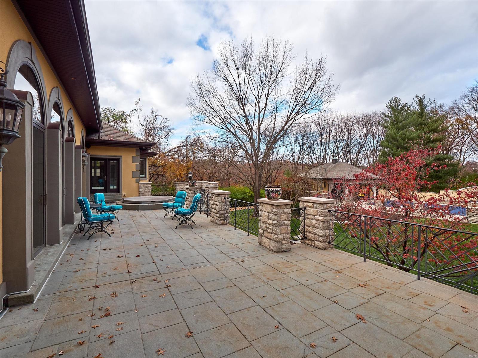 Warson Acres - Residential