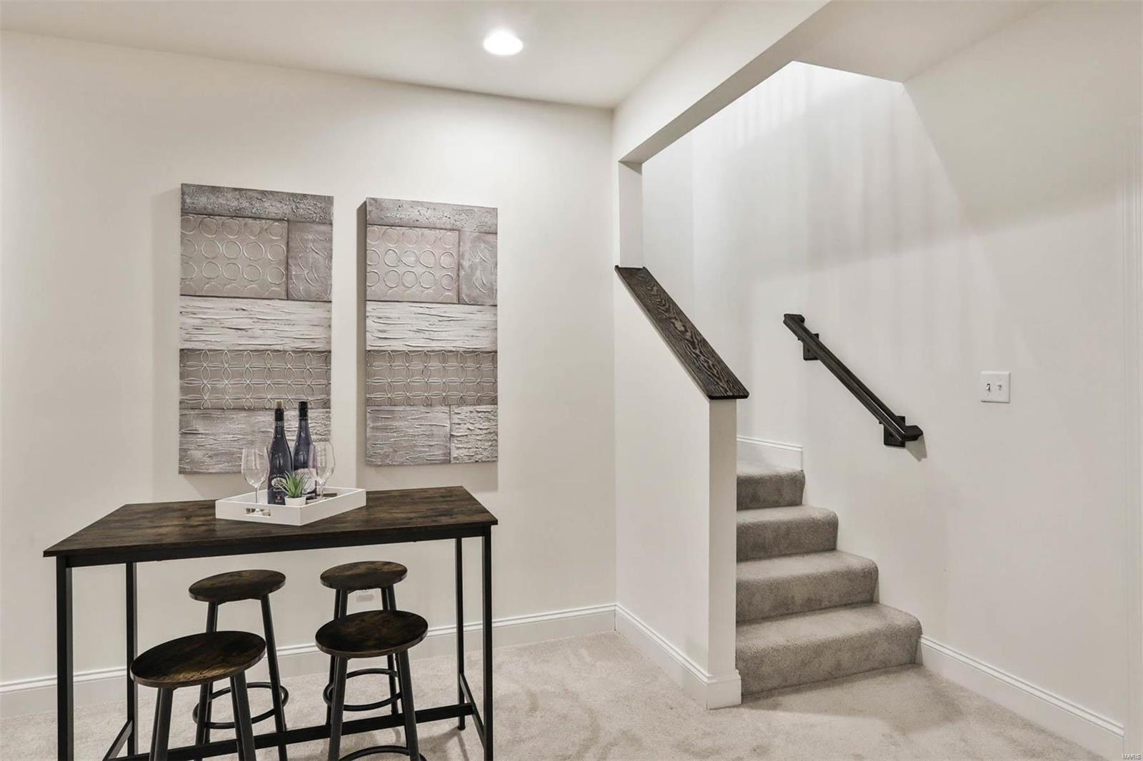 Arbors At Frontenac - Residential