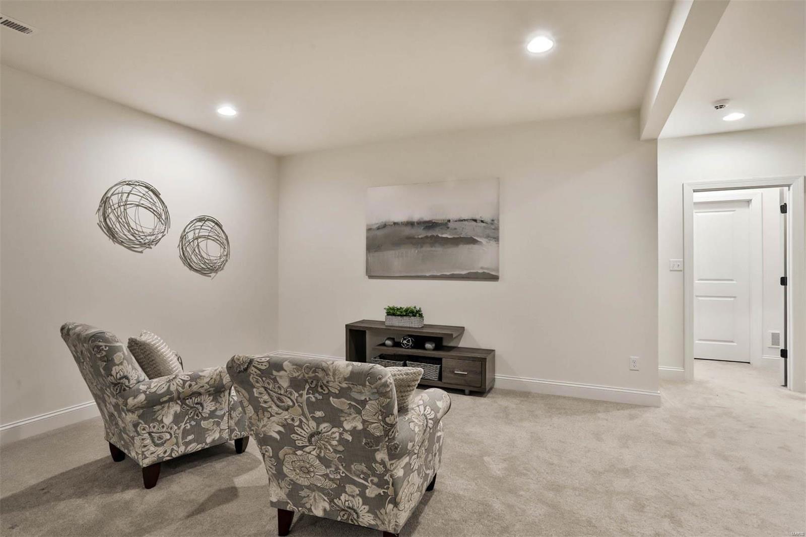 Arbors At Frontenac - Residential