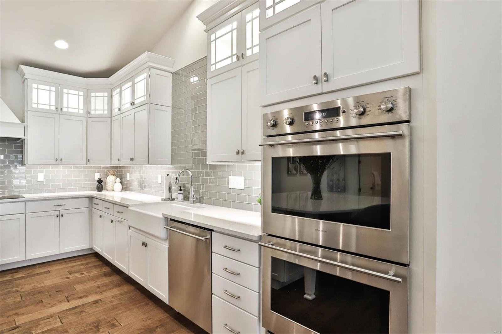 Arbors At Frontenac - Residential