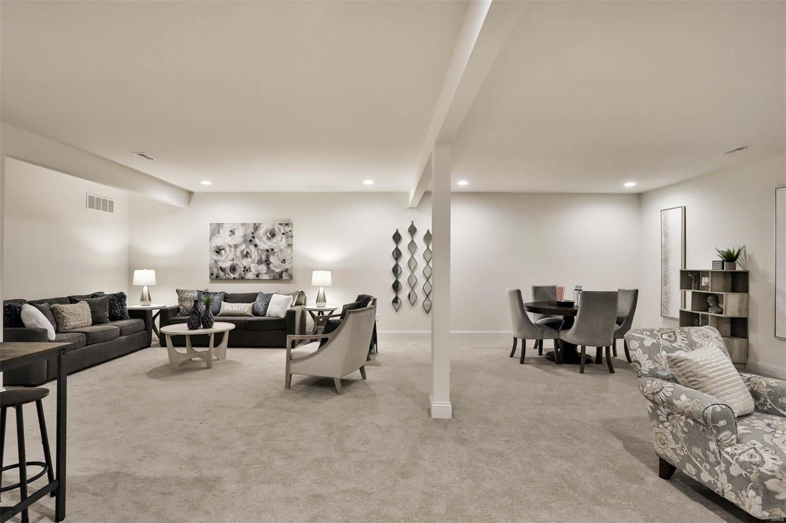 Arbors At Frontenac - Residential