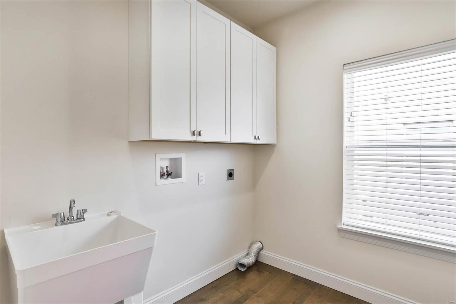 Arbors At Frontenac - Residential