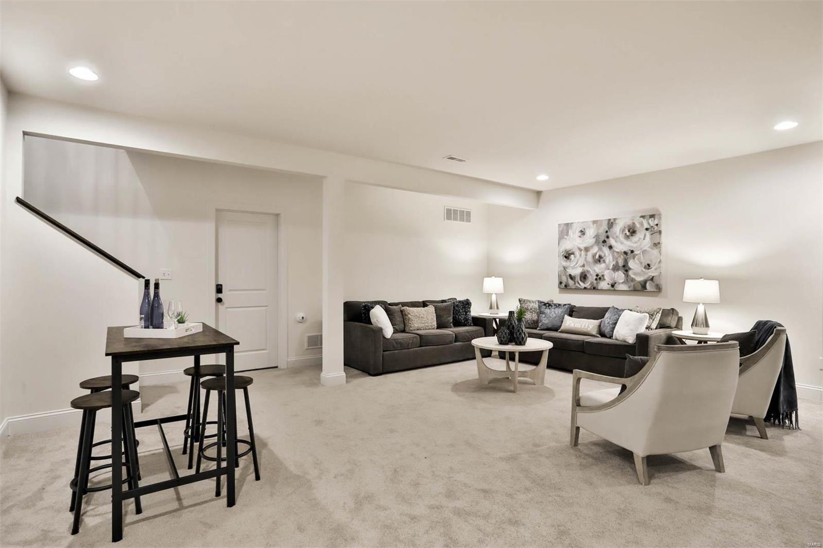 Arbors At Frontenac - Residential