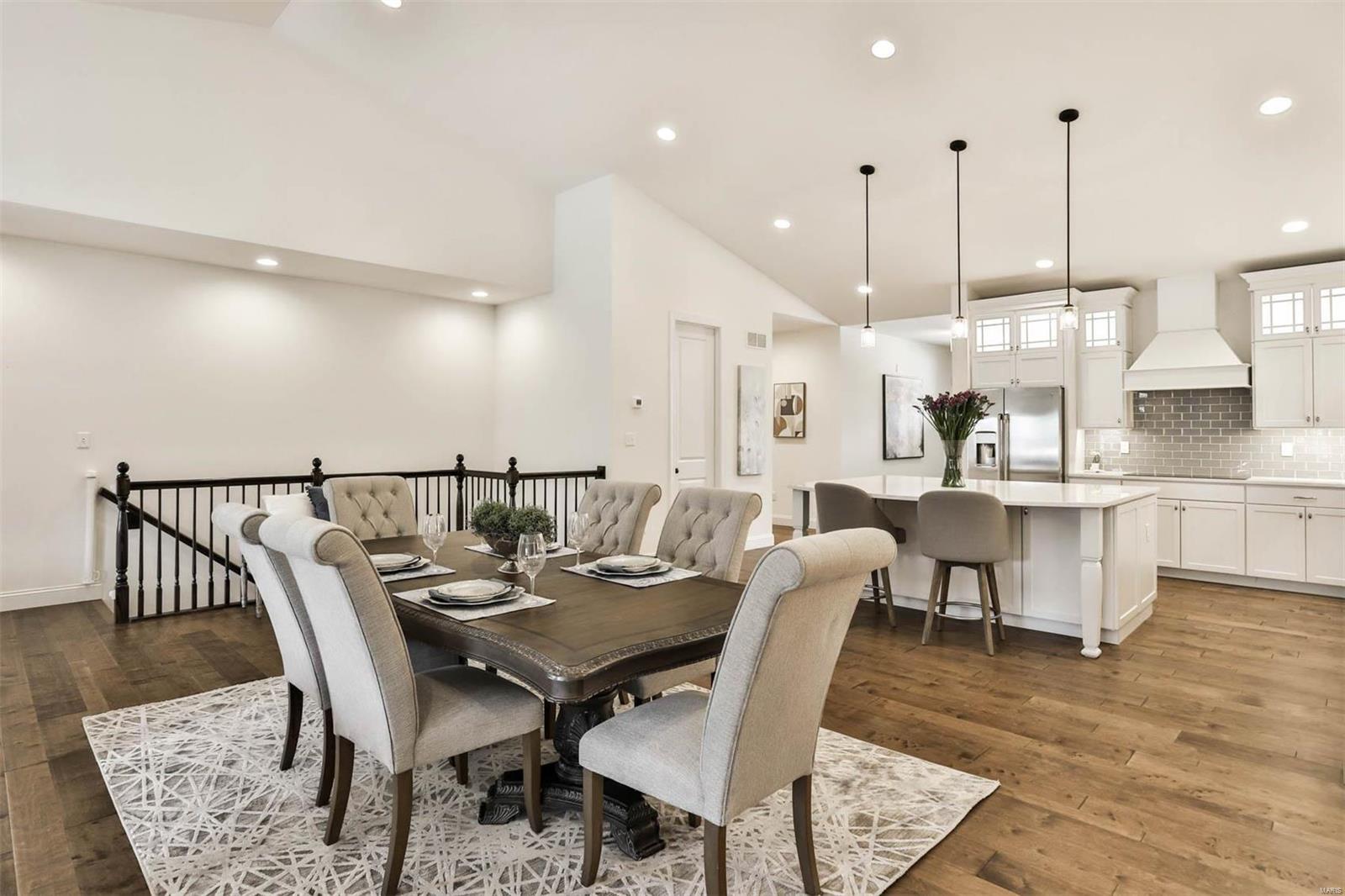 Arbors At Frontenac - Residential