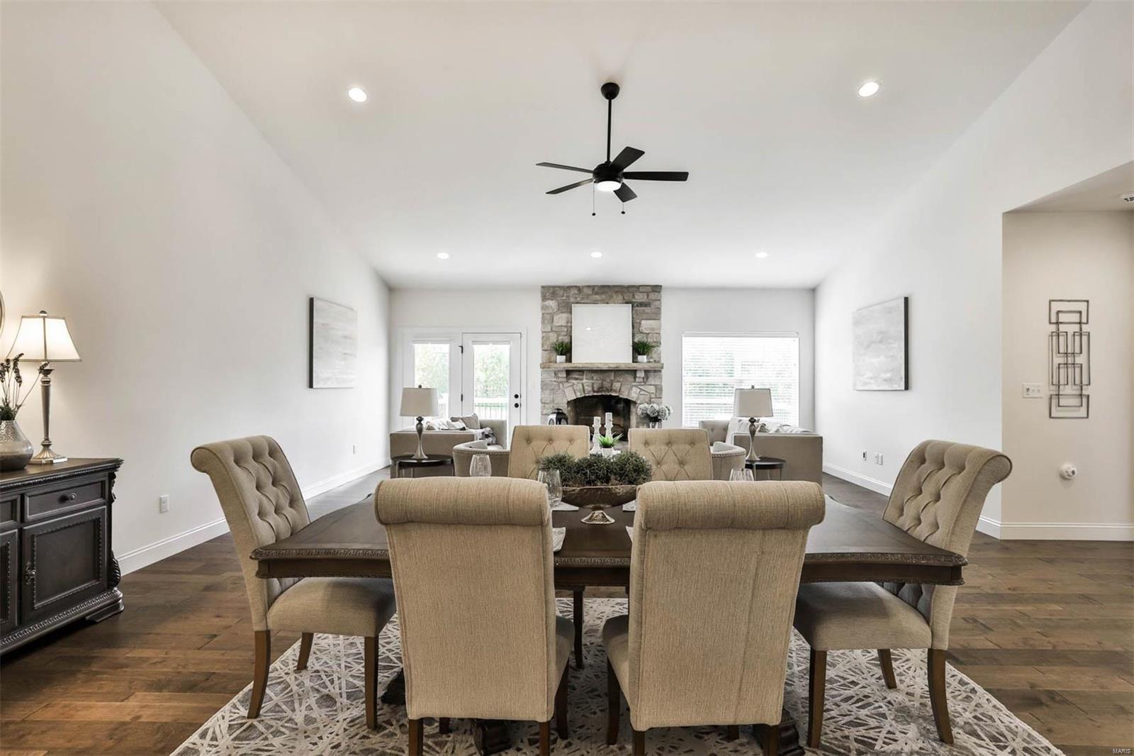 Arbors At Frontenac - Residential