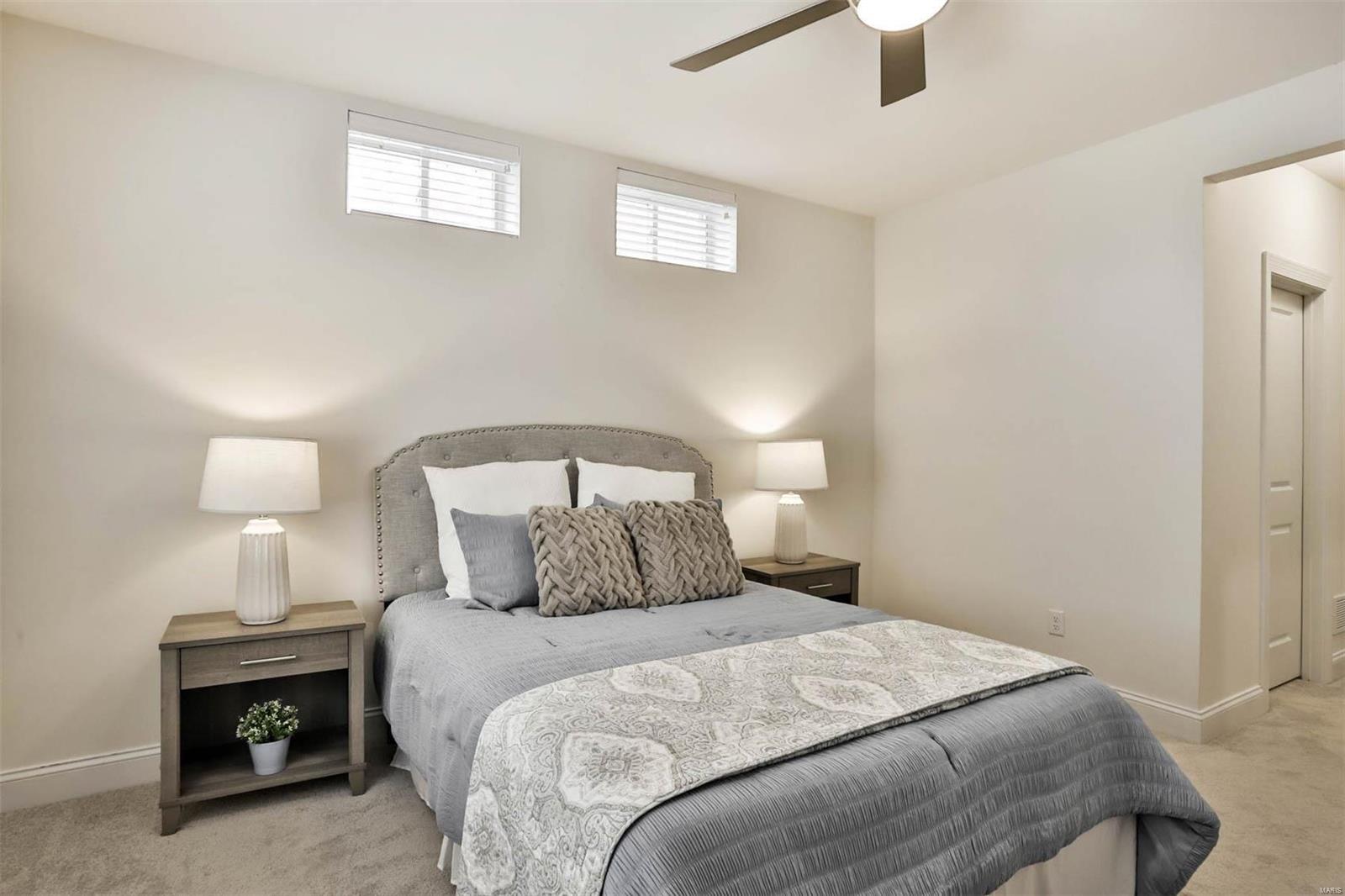 Arbors At Frontenac - Residential