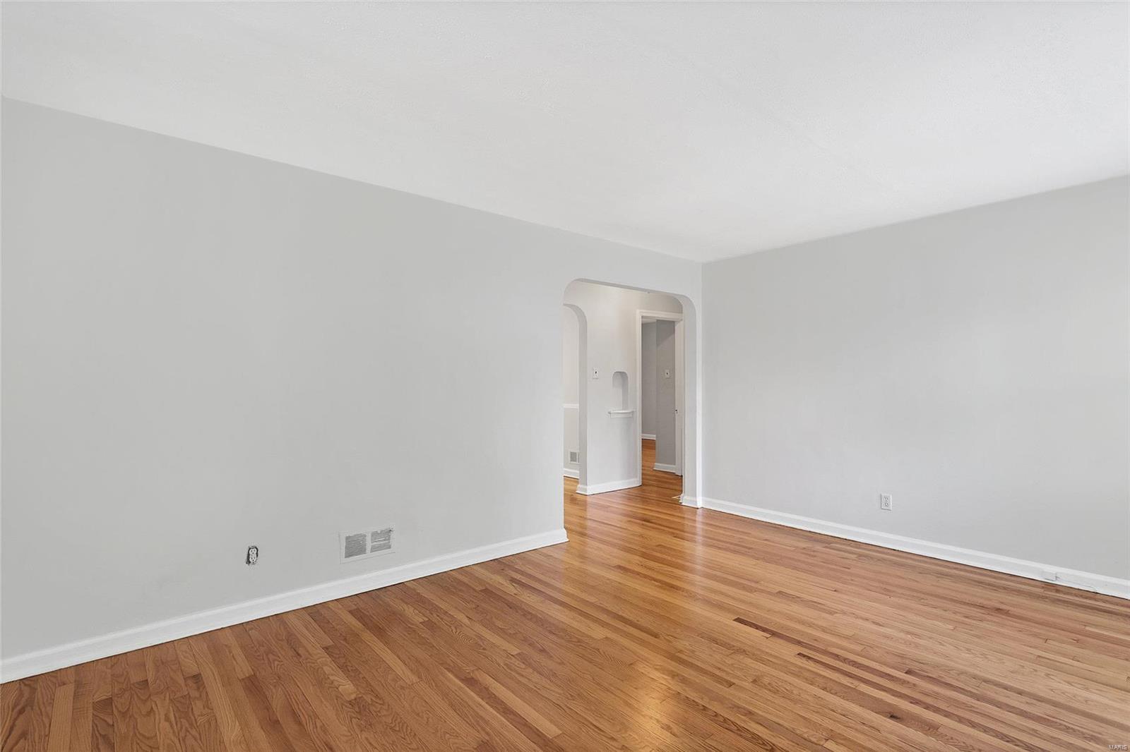 Tuxedo Park - Residential