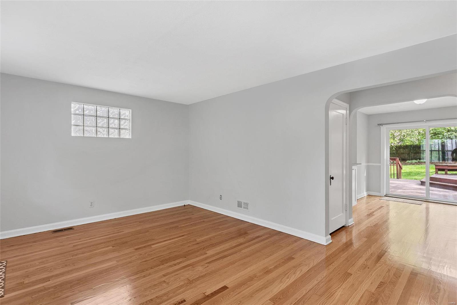 Tuxedo Park - Residential
