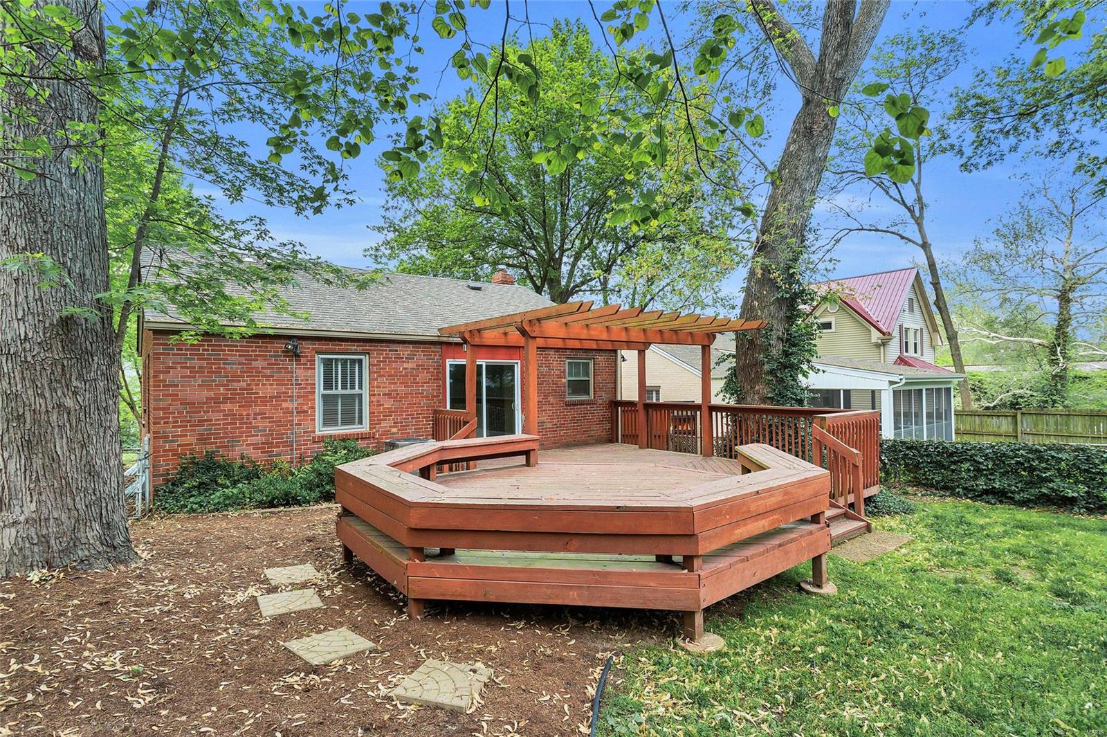 Tuxedo Park - Residential
