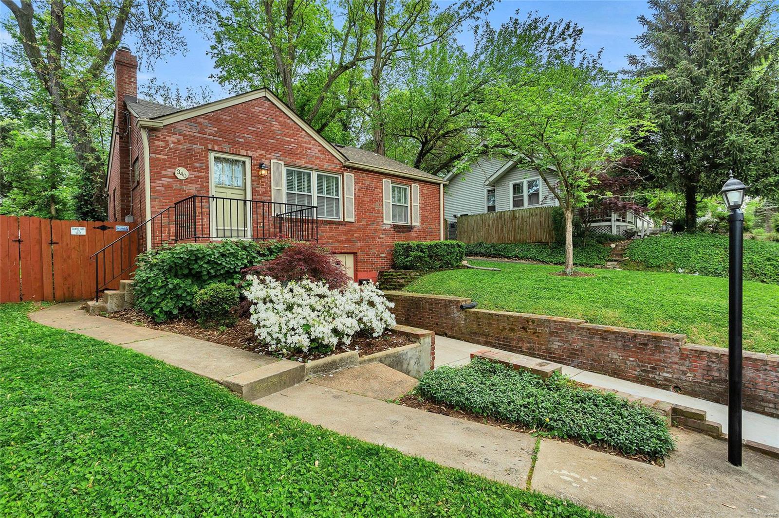 Tuxedo Park - Residential
