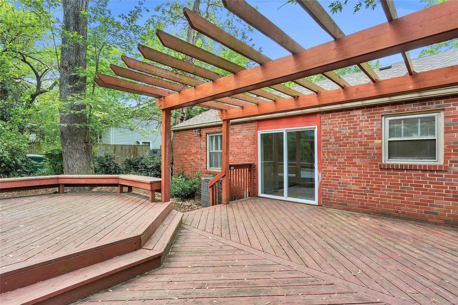 Tuxedo Park - Residential