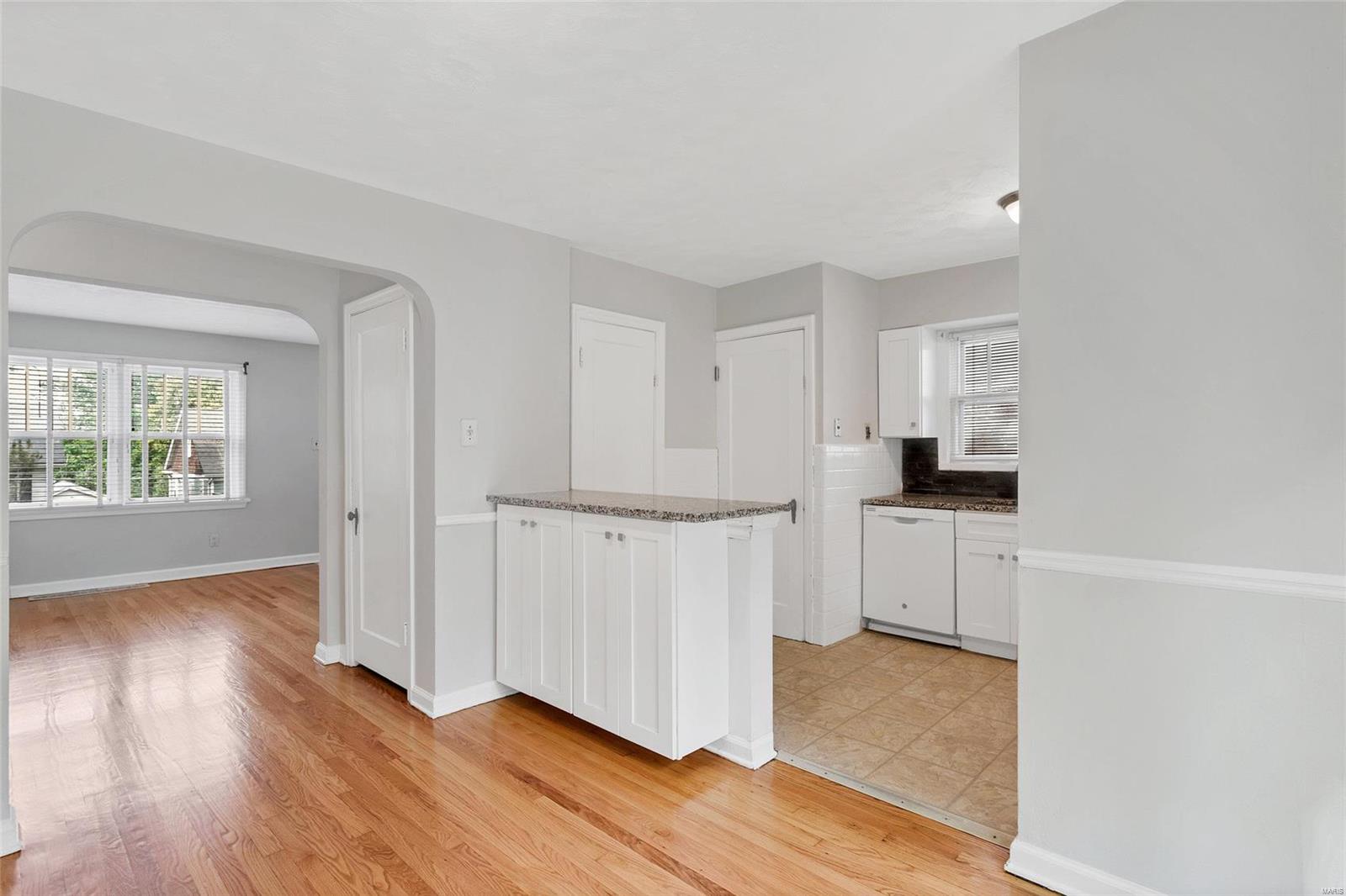 Tuxedo Park - Residential