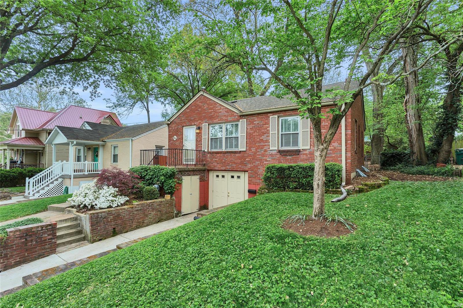 Tuxedo Park - Residential