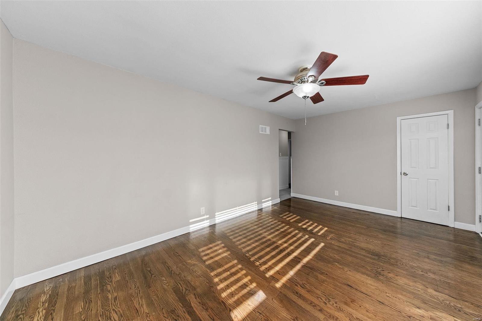 St Louis, Missouri 63134, United States, 3 Bedrooms Bedrooms, ,1 BathroomBathrooms,Residential,Pending,90531