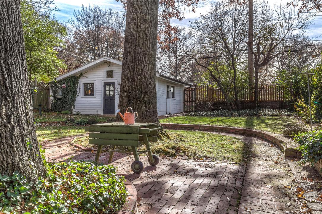 Hillcrest - Residential