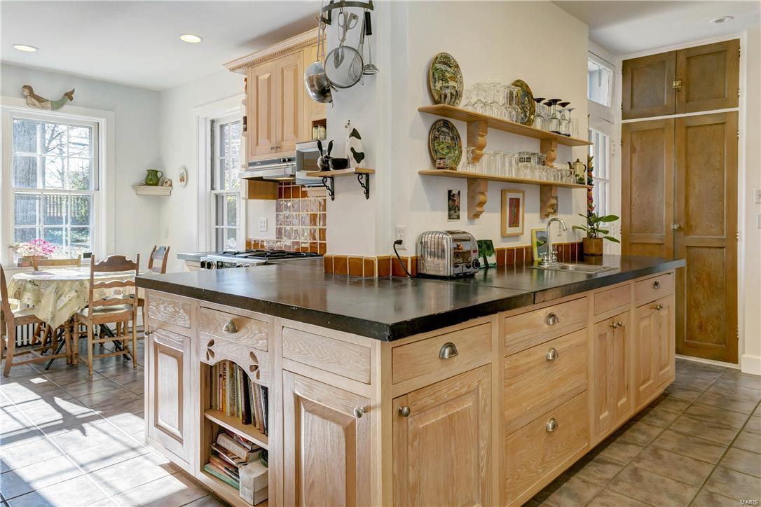 Hillcrest - Residential