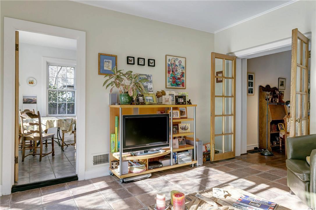 Hillcrest - Residential