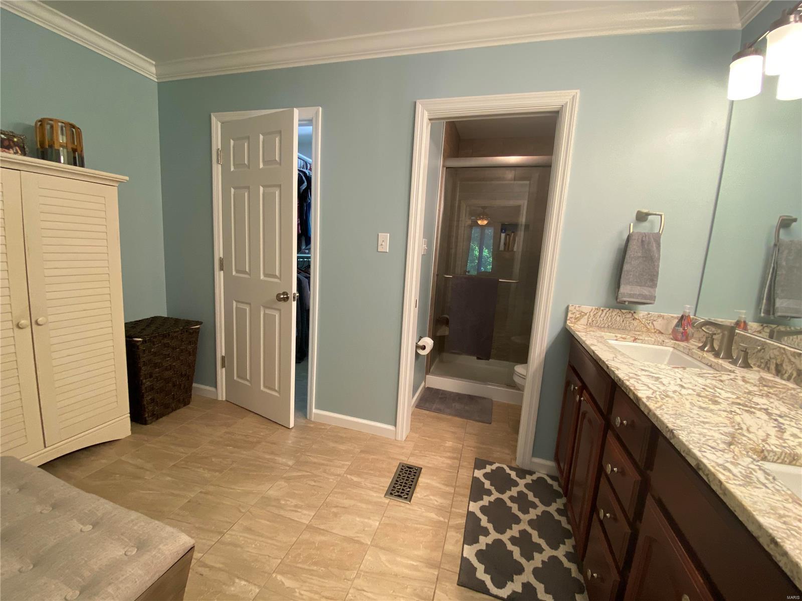 Claymont Manor - Residential