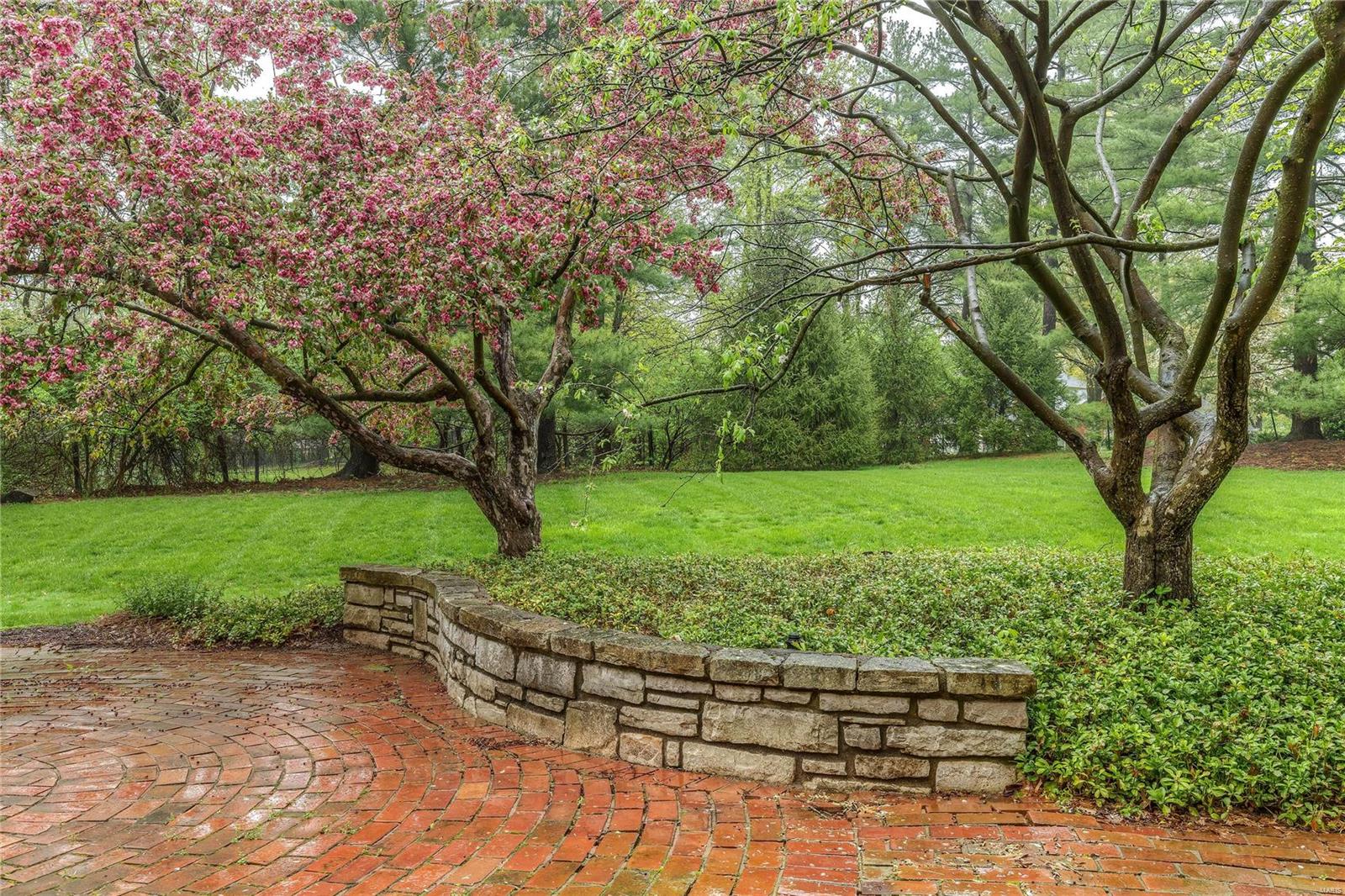 Kings Glen - Residential