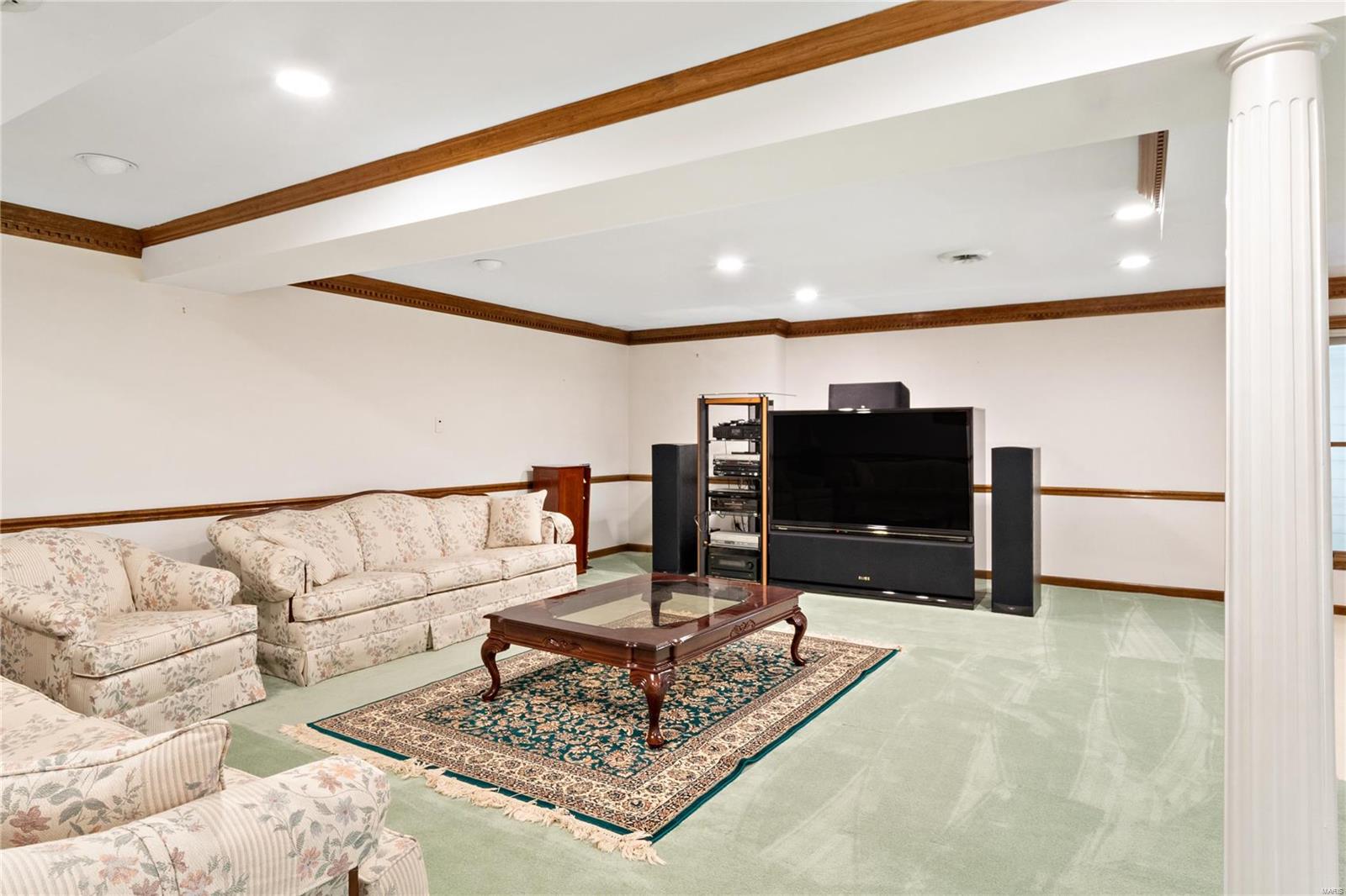 Arlington Oaks - Residential