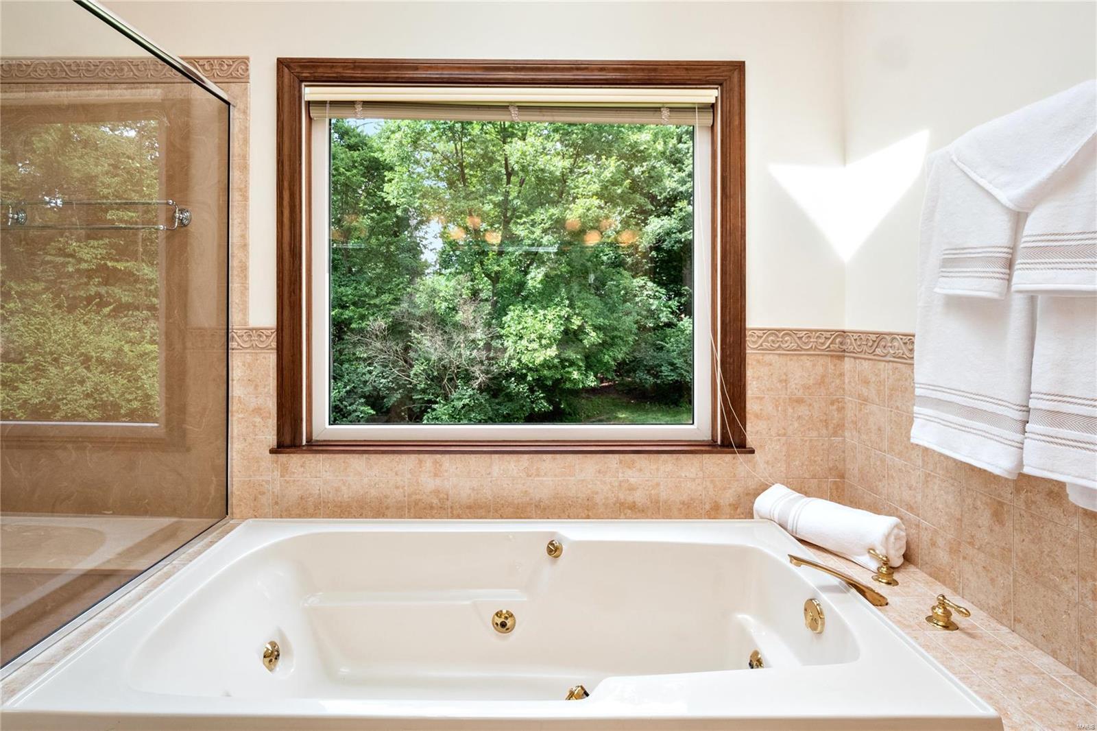 Arlington Oaks - Residential