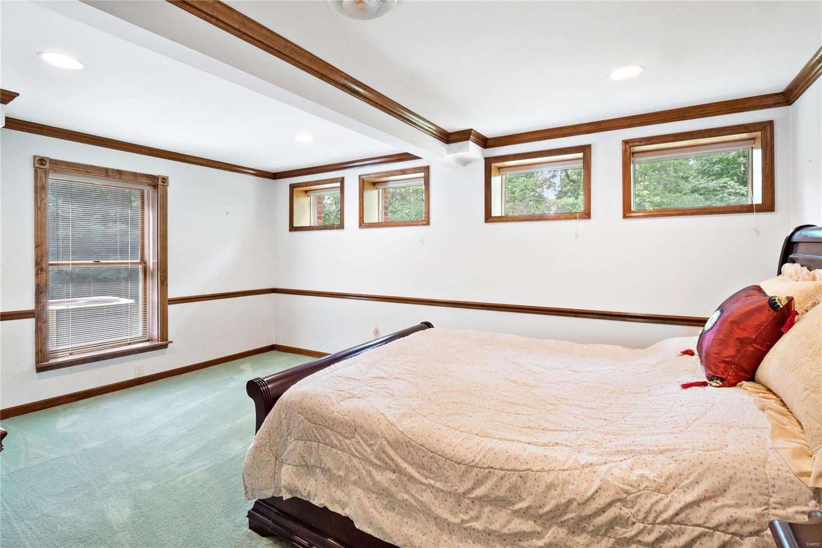 Arlington Oaks - Residential