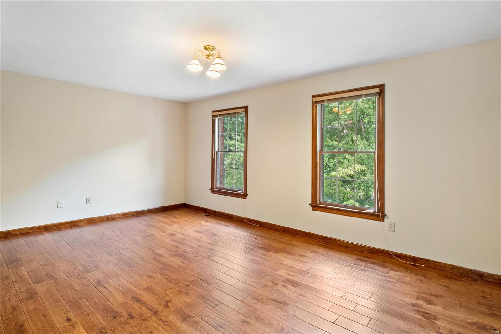 Arlington Oaks - Residential