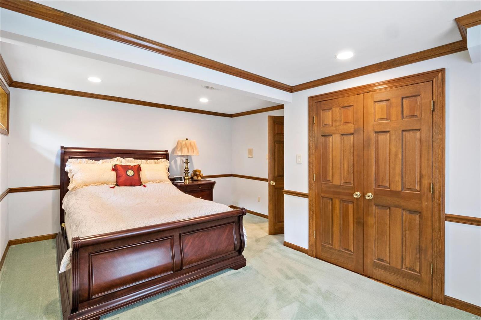 Arlington Oaks - Residential